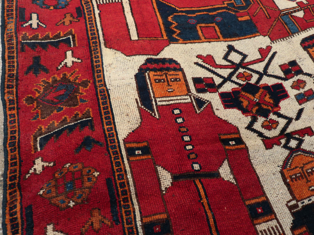 Vintage Persian Bakhtiari Pictorial Rug, No.28367 - Staging