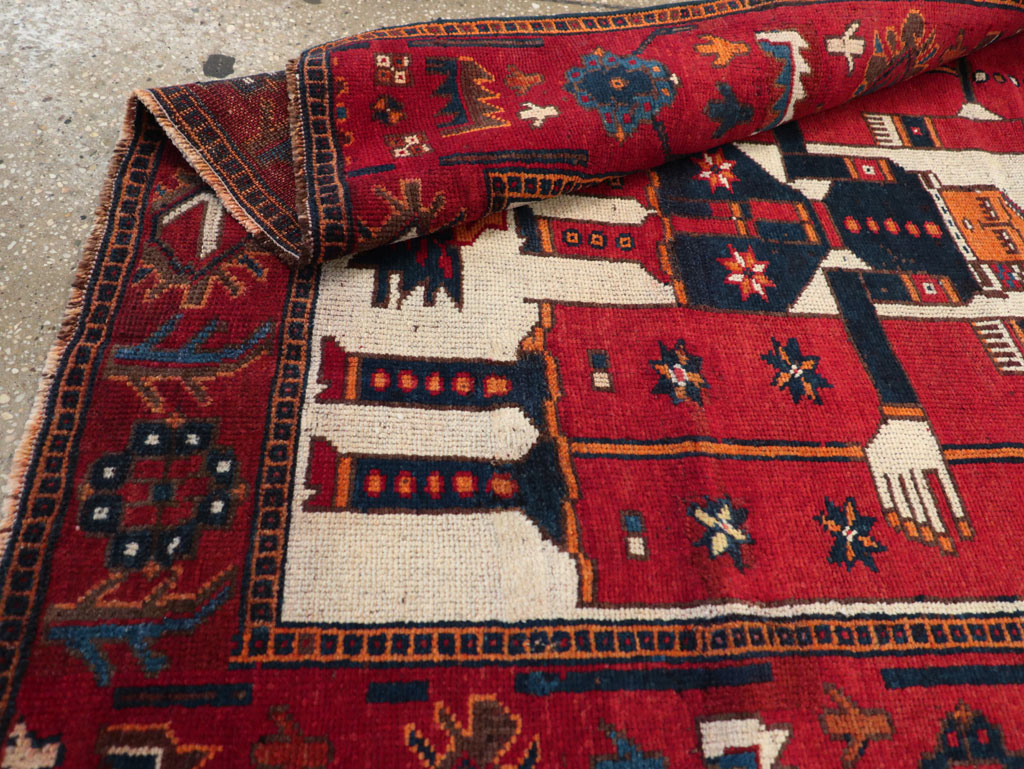 Vintage Persian Bakhtiari Pictorial Rug, No.28367 - Staging