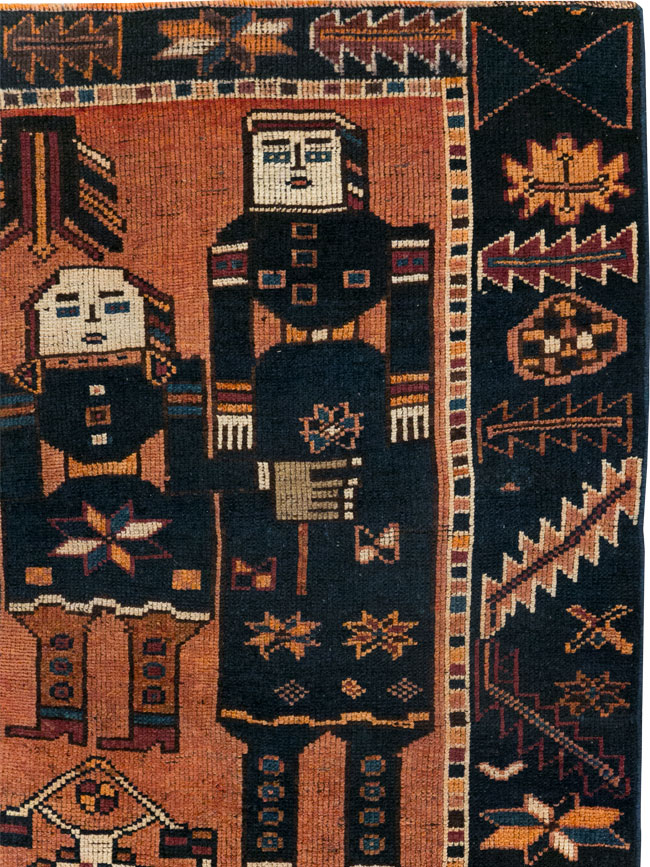 Vintage Persian Bakhtiari Pictorial Rug, No.28369 - Staging