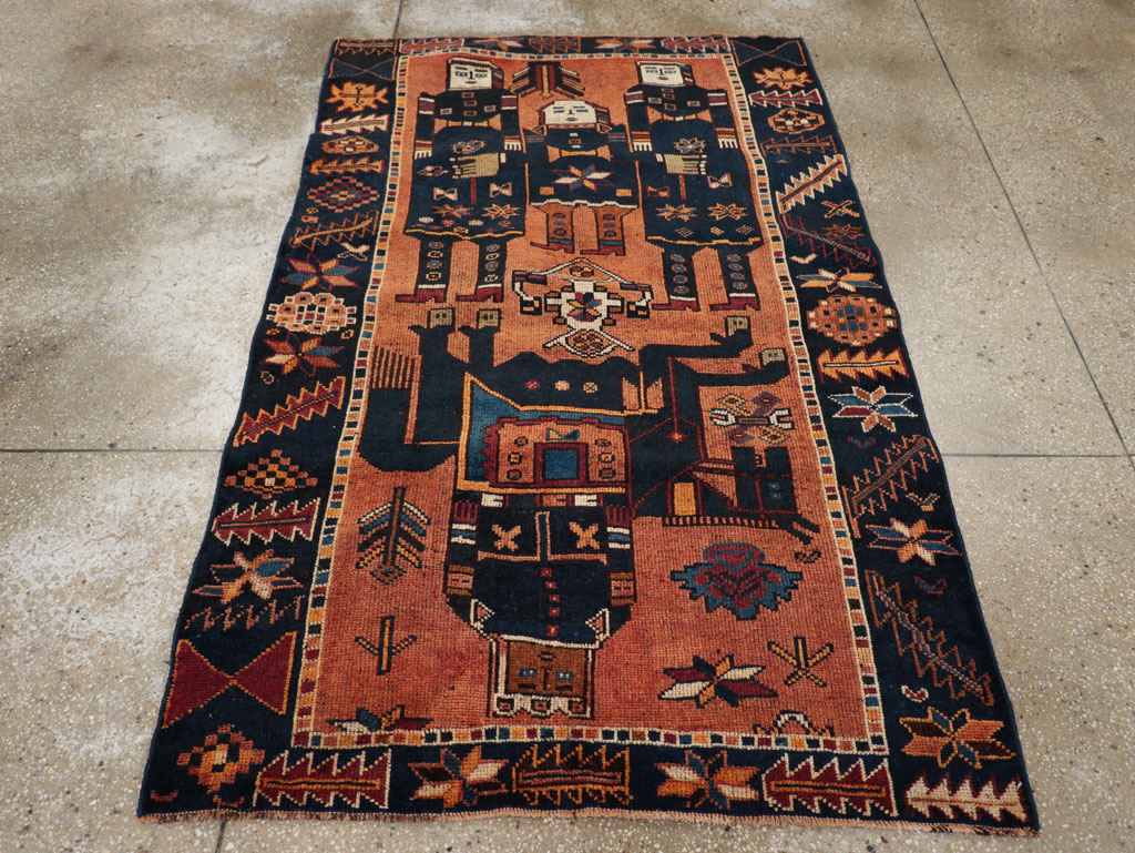 Vintage Persian Bakhtiari Pictorial Rug, No.28369 - Staging
