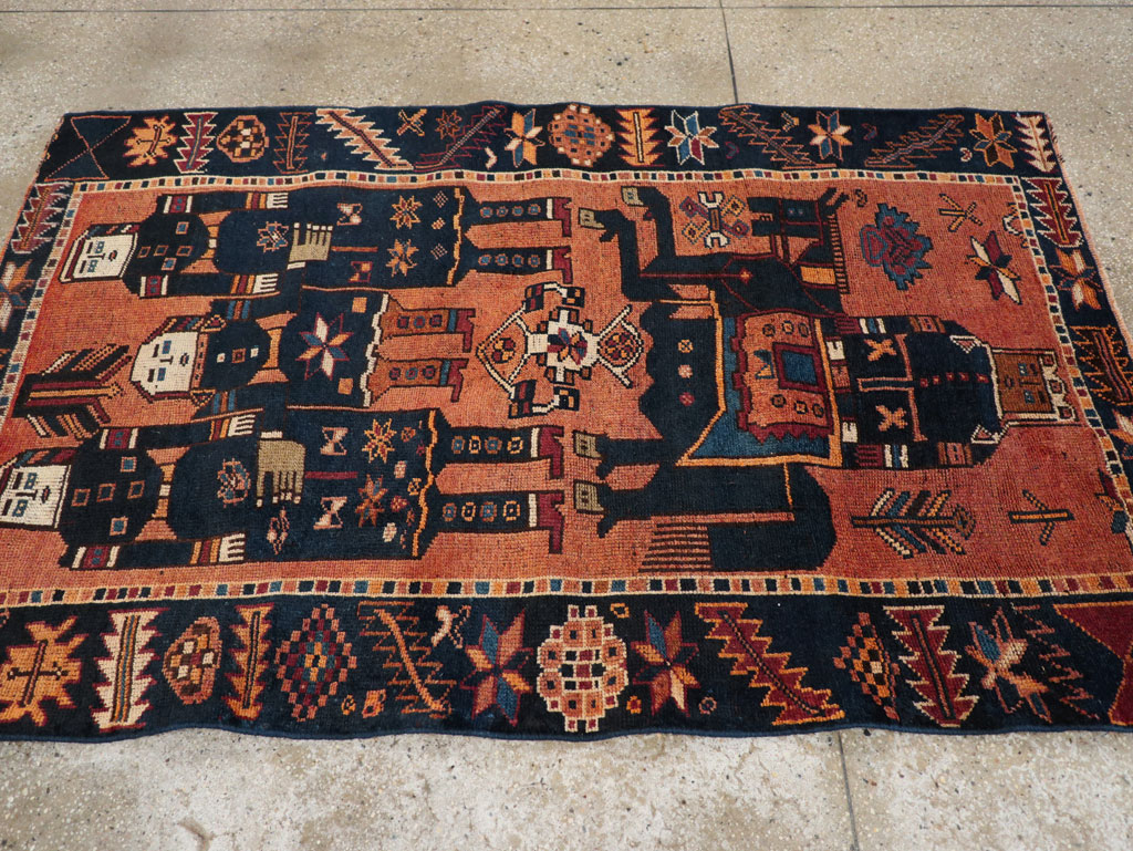 Vintage Persian Bakhtiari Pictorial Rug, No.28369 - Staging