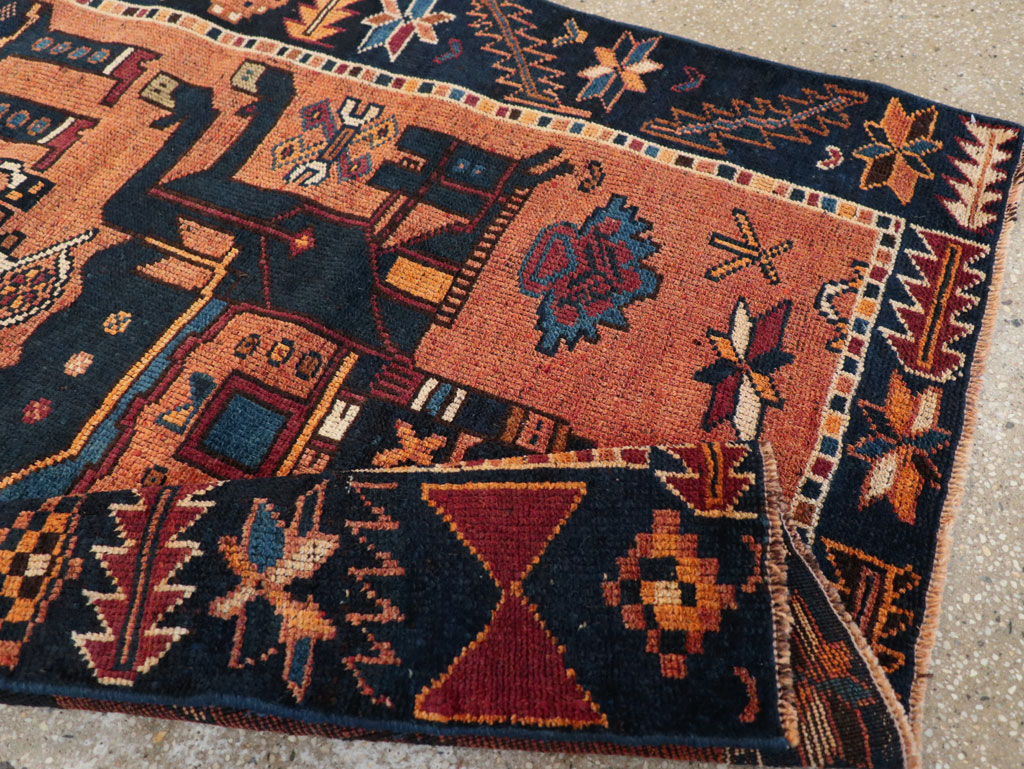 Vintage Persian Bakhtiari Pictorial Rug, No.28369 - Staging