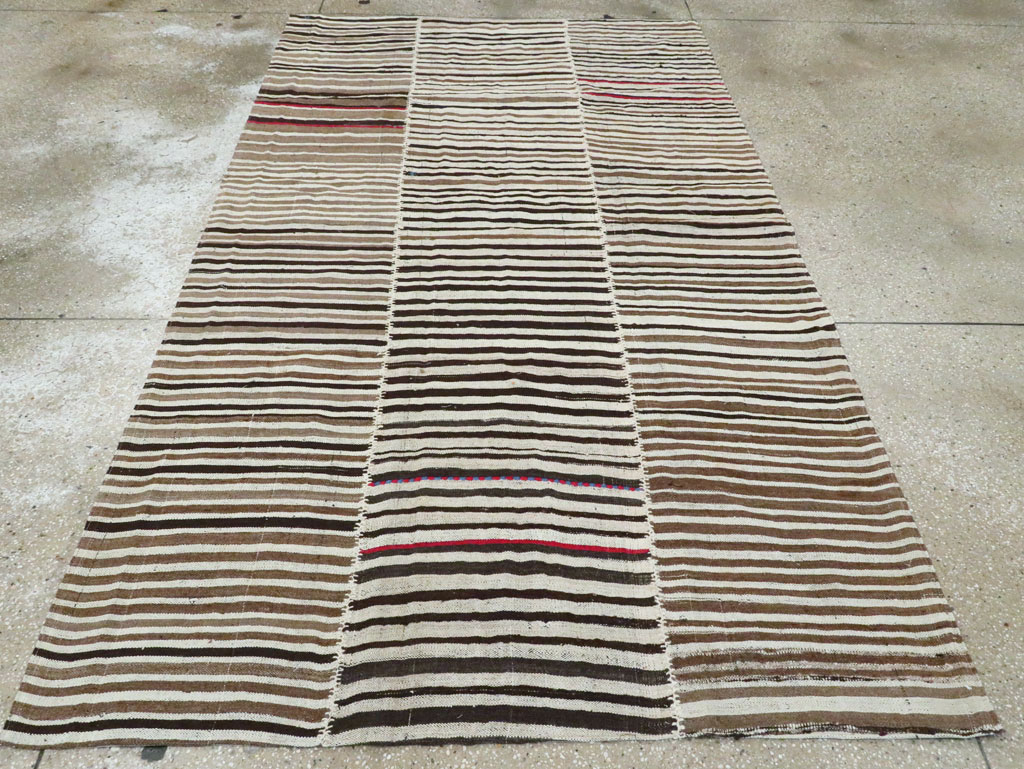 Vintage Persian Flatweave Kilim Accent Rug, No.28379 - Staging