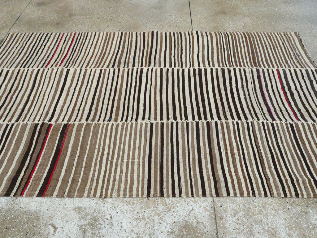 Vintage Persian Flatweave Kilim Accent Rug, No.28379 - Staging