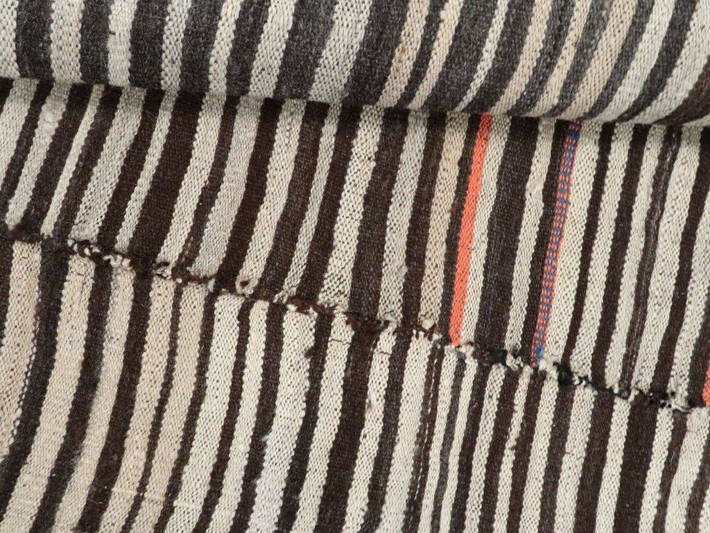 Vintage Persian Flatweave Kilim Rug, No.28384 - Staging