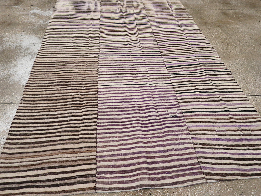 Vintage Persian Flatweave Kilim Accent Rug, No.28386 - Staging