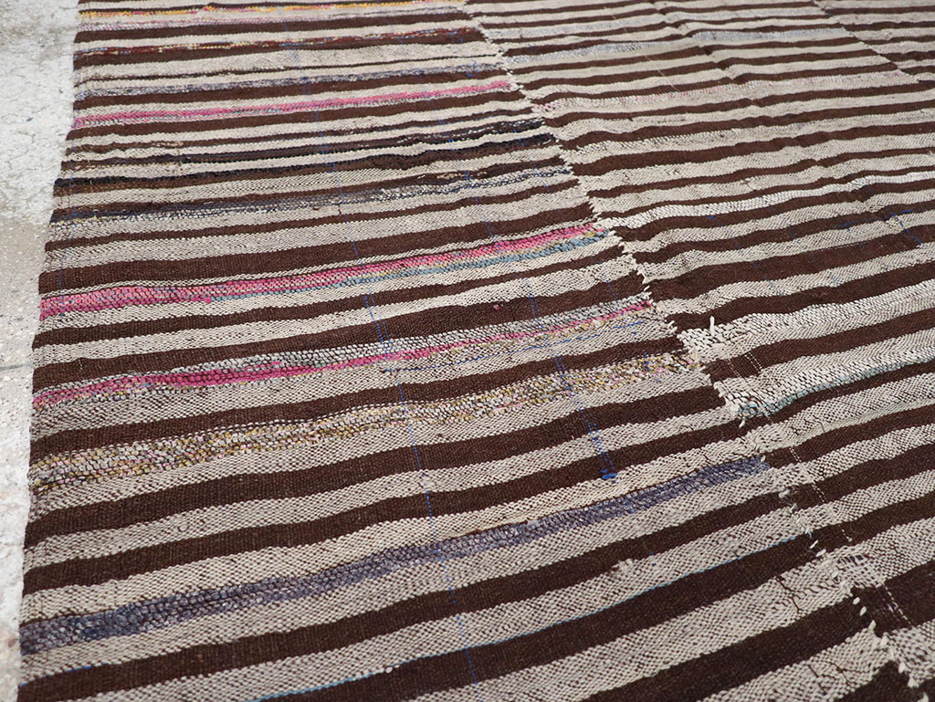 Vintage Persian Flatweave Kilim Accent Rug, No.28390 - Staging