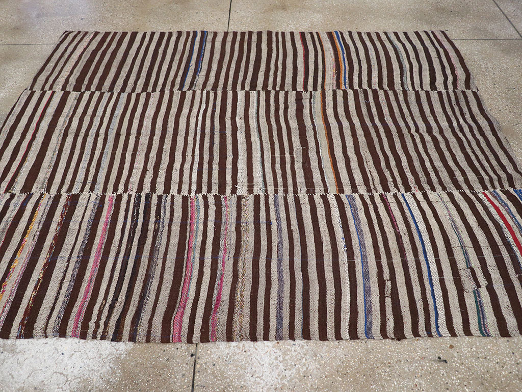 Vintage Persian Flatweave Kilim Accent Rug, No.28390 - Staging