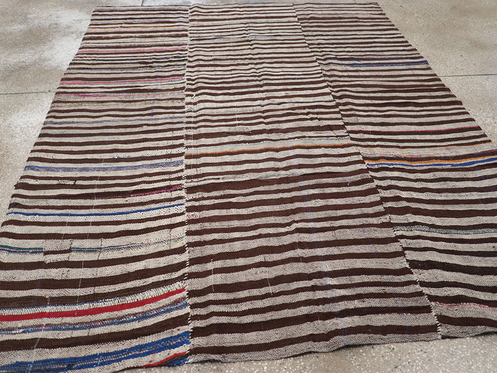 Vintage Persian Flatweave Kilim Accent Rug, No.28390 - Staging