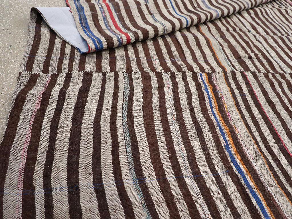 Vintage Persian Flatweave Kilim Accent Rug, No.28390 - Staging