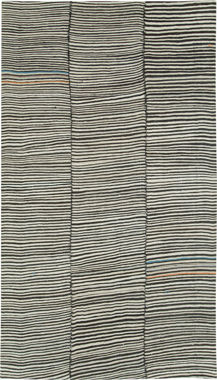 Vintage Persian Mazandaran Kilim Accent Carpet, No.28394 - Staging