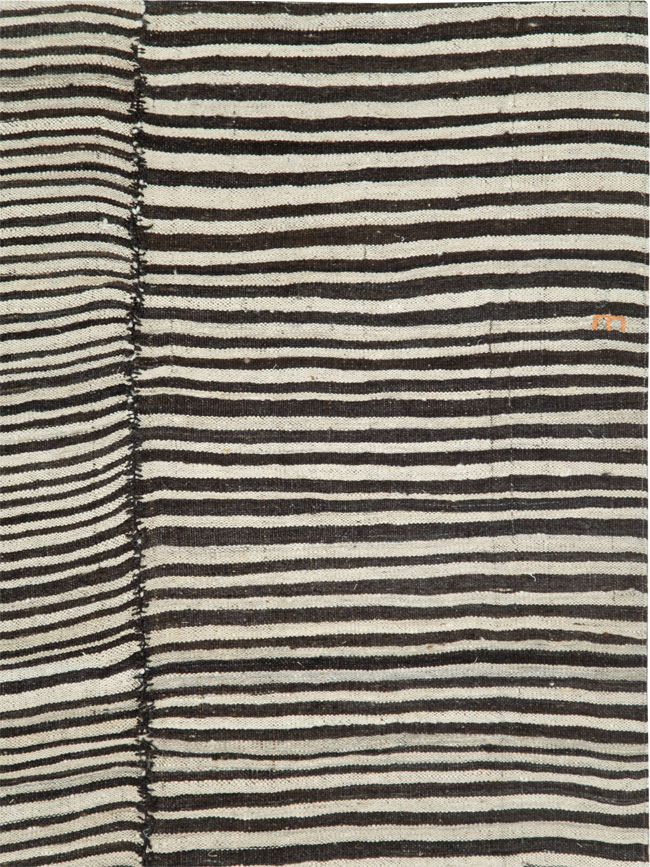 Vintage Persian Mazandaran Kilim Accent Carpet, No.28394 - Staging