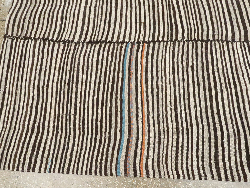 Vintage Persian Mazandaran Kilim Accent Carpet, No.28394 - Staging