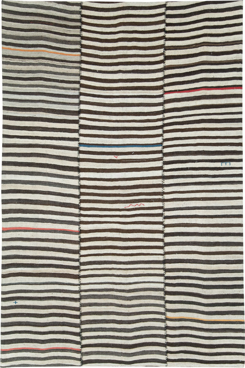 Vintage Persian Flatweave Kilim Accent Rug, No.28395 - Staging