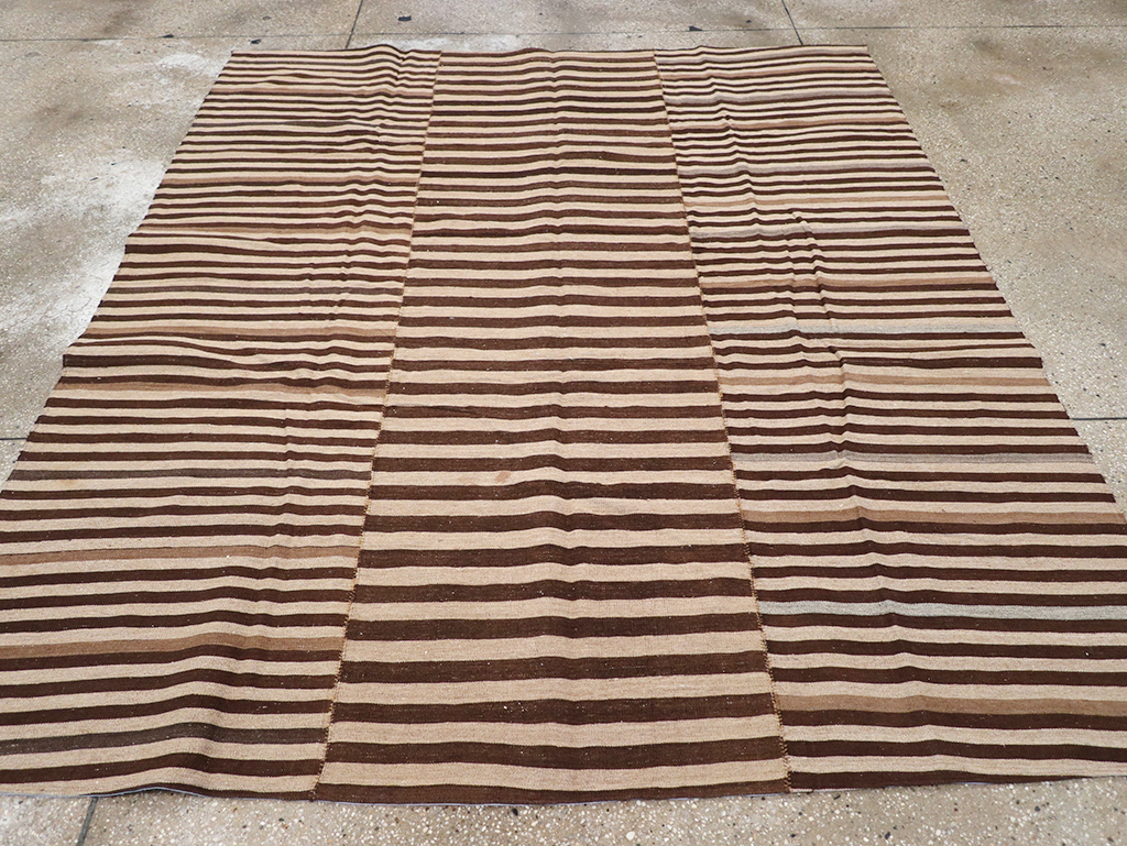 Vintage Persian Flatweave Kilim Accent Rug, No.28396 - Staging