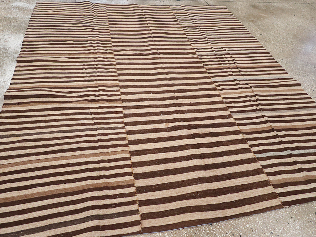 Vintage Persian Flatweave Kilim Accent Rug, No.28396 - Staging