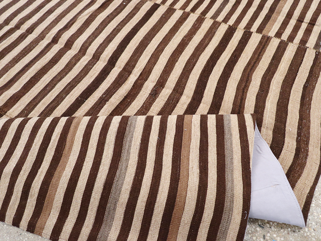 Vintage Persian Flatweave Kilim Accent Rug, No.28396 - Staging