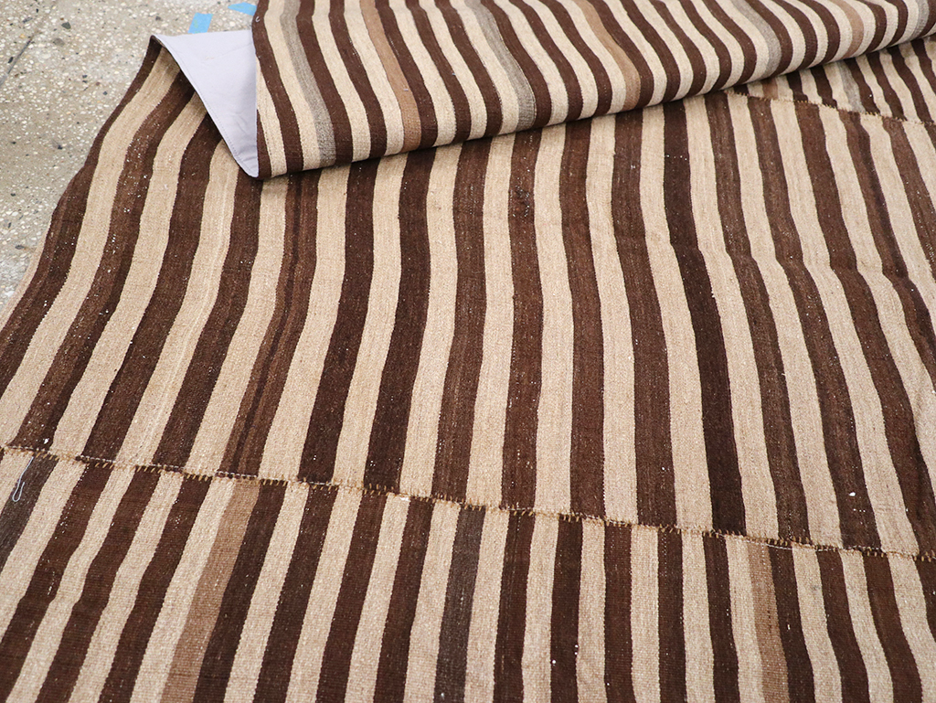 Vintage Persian Flatweave Kilim Accent Rug, No.28396 - Staging