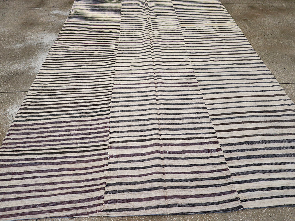 Vintage Persian Flatweave Kilim Gallery Carpet, No.28398 - Staging