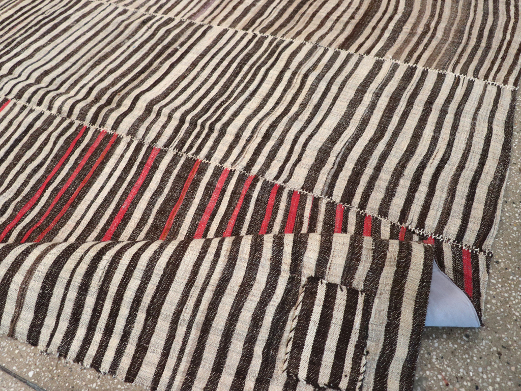 Vintage Persian Flatweave Kilim Accent Carpet, No.28399 - Staging