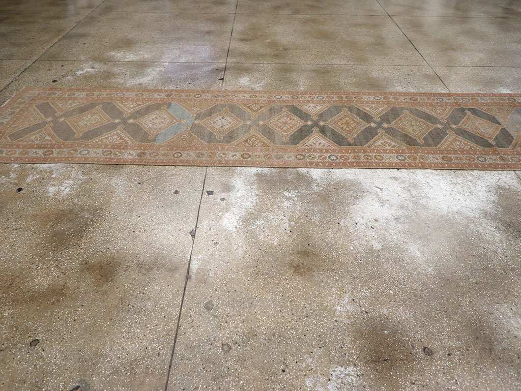 Vintage Persian Kurd Runner, No.28436 - Staging