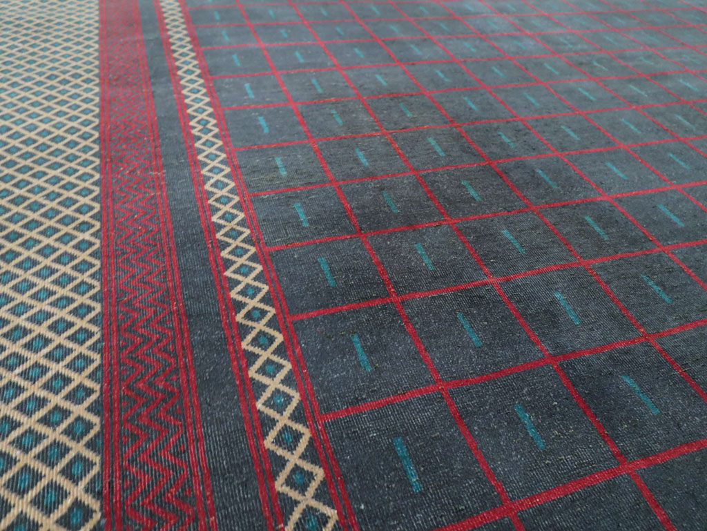 Vintage Indian Lahore Room Size Carpet, No.28450 - Staging