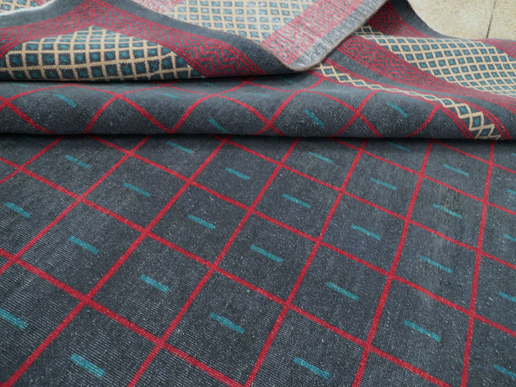 Vintage Indian Lahore Room Size Carpet, No.28450 - Staging