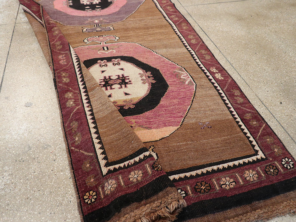 Vintage Turkish Anatolian Long Gallery Carpet, No.28458 - Staging