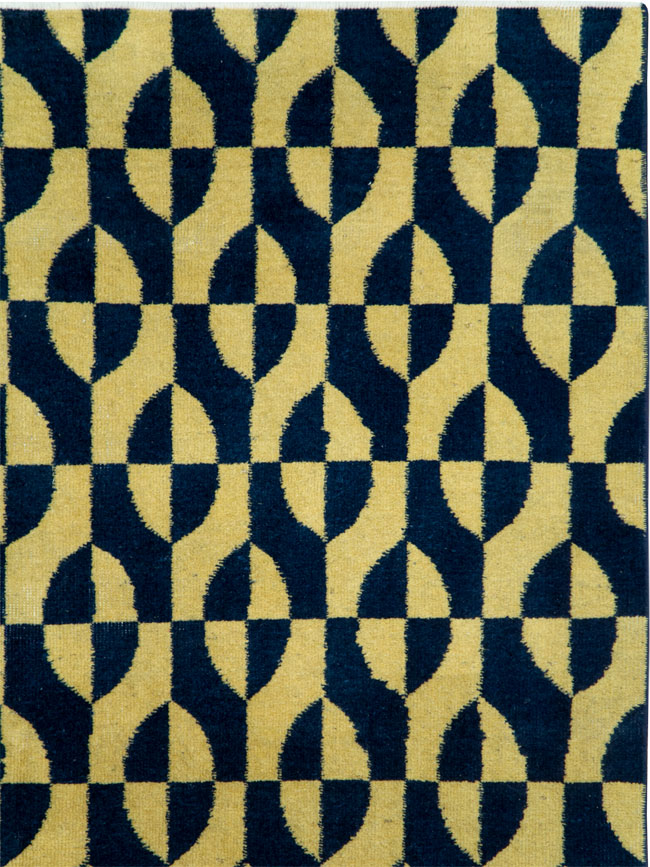 Vintage Anatolian Art Deco Carpet, No.28488 - Staging