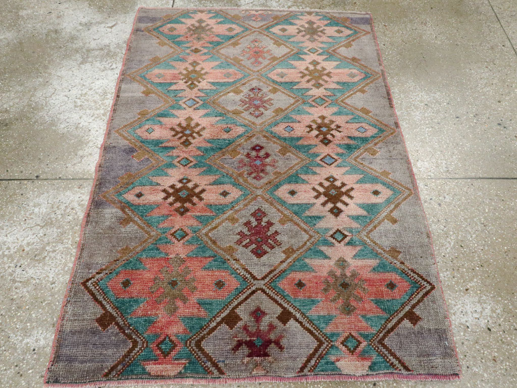 Vintage Anatolian Rug, No.28489 - Staging