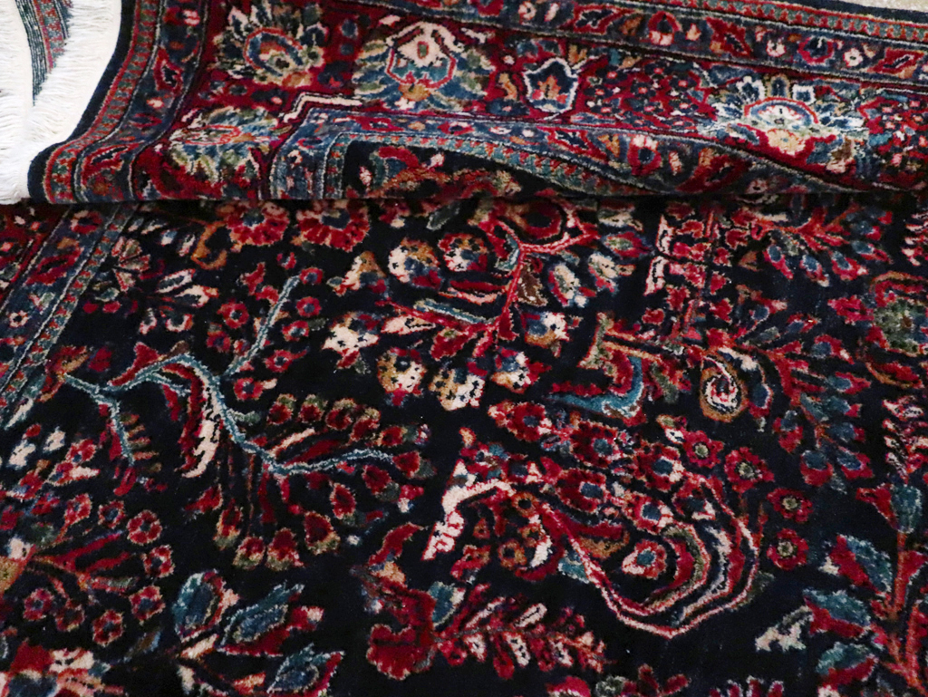 Antique Persian Sarouk Carpet, No.28497 - Staging