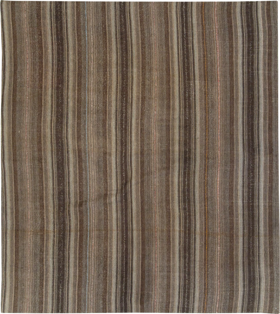 Vintage Persian Flatweave Kilim Accent Rug, No.28510 - Staging