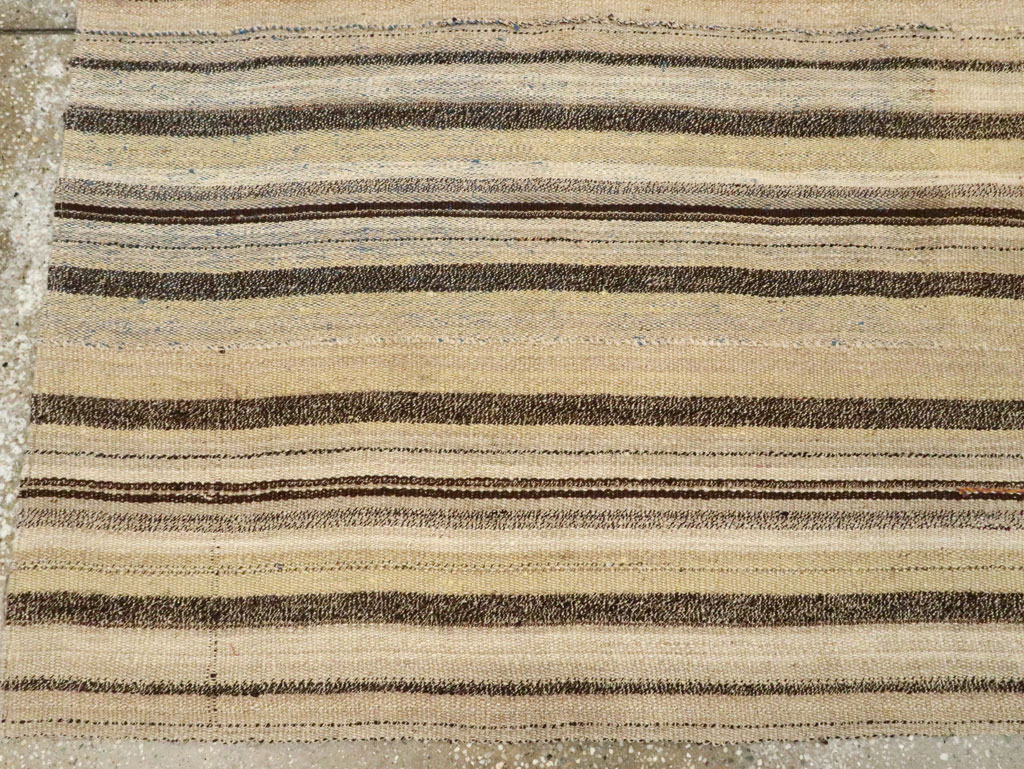 Vintage Persian Flatweave Kilim Accent Rug, No.28511 - Staging