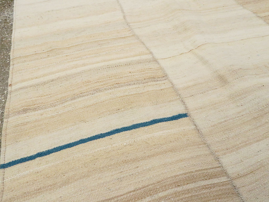 Contemporary Persian Flatweave Kilim Rug, No.28523 - Staging