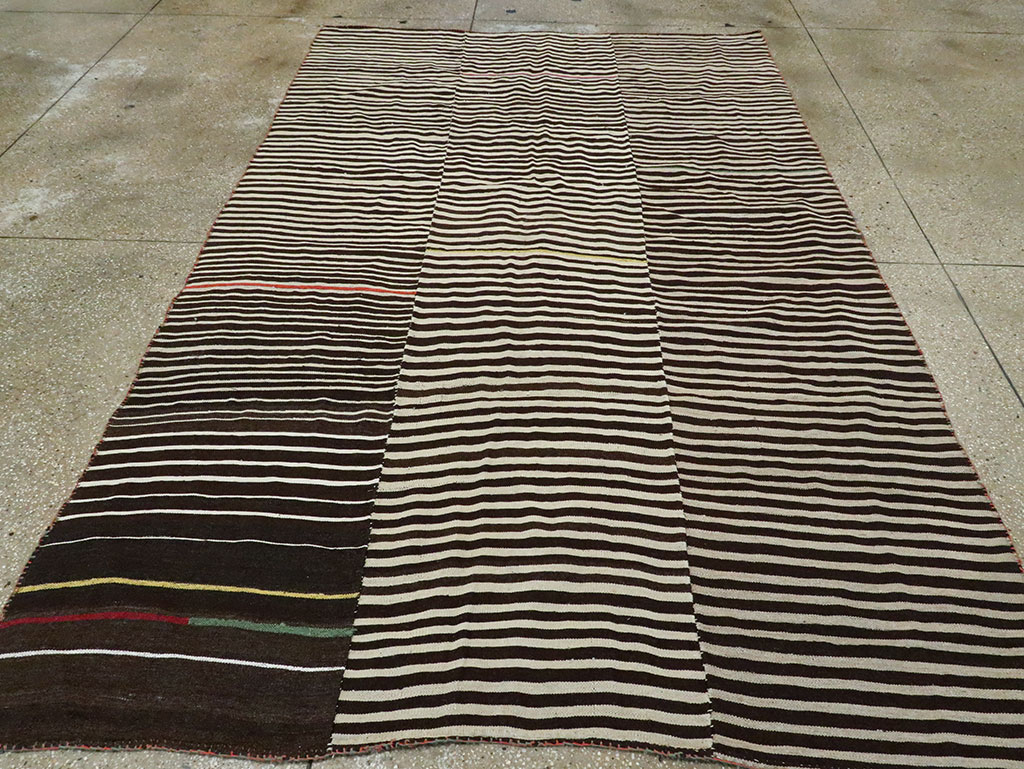 Vintage Persian Flatweave Kilim Accent Rug, No.28538 - Staging