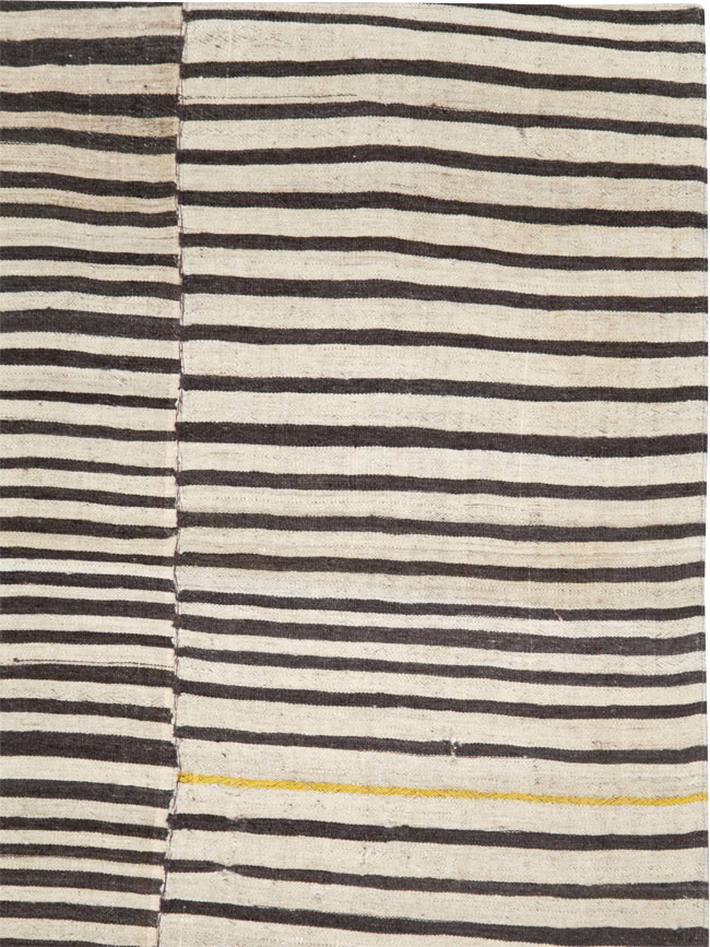 Vintage Persian Flatweave Kilim Accent Rug, No.28543 - Staging