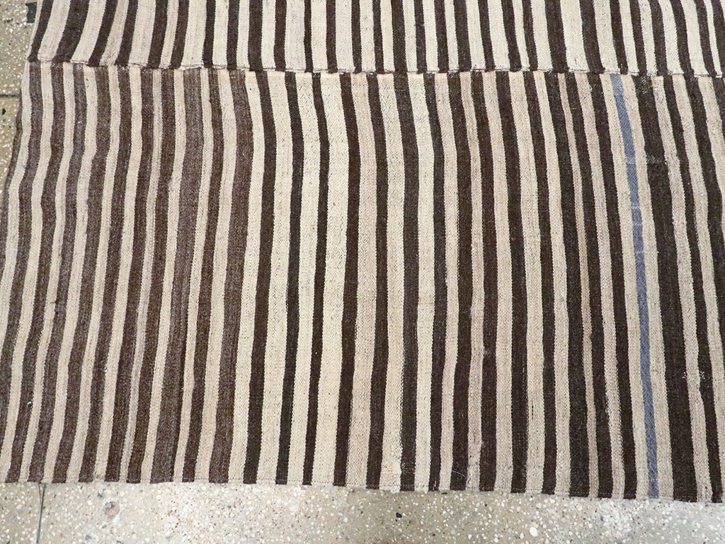 Vintage Persian Flatweave Kilim Accent Rug, No.28543 - Staging