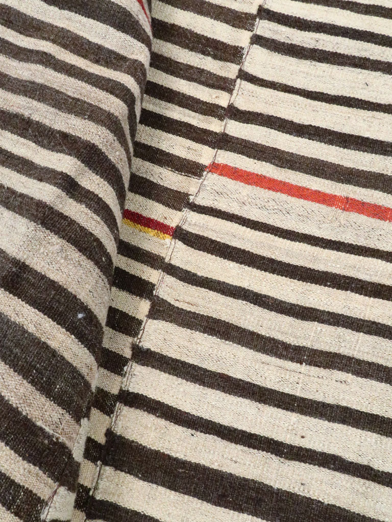 Vintage Persian Flatweave Kilim Accent Rug, No.28543 - Staging