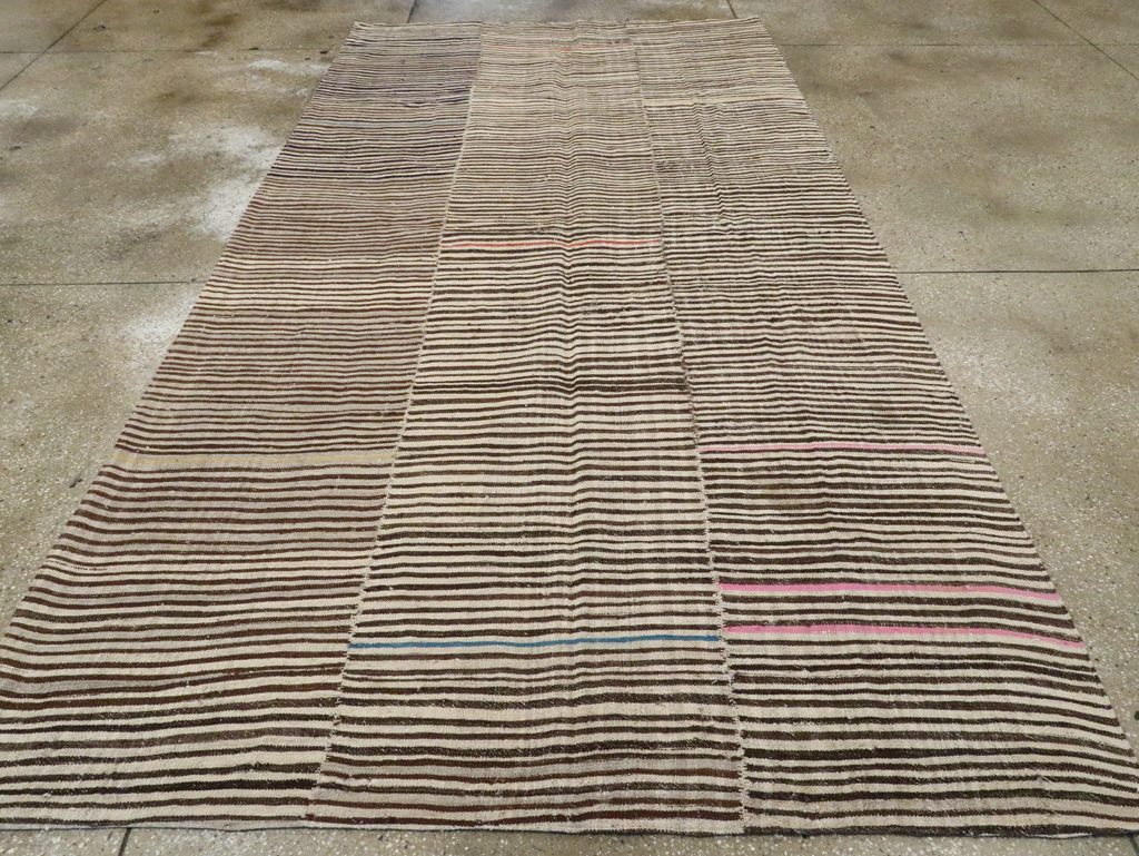 Vintage Persian Mazandaran Kilim Gallery Carpet, No.28549 - Staging