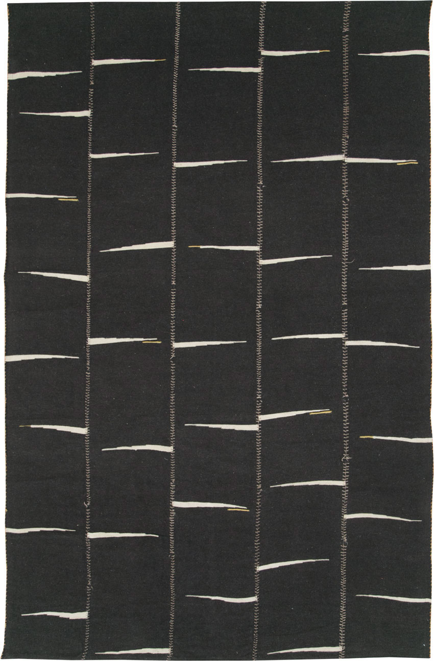 Contemporary Persian Flatweave Kilim Room Size Carpet, No.28561 - Staging