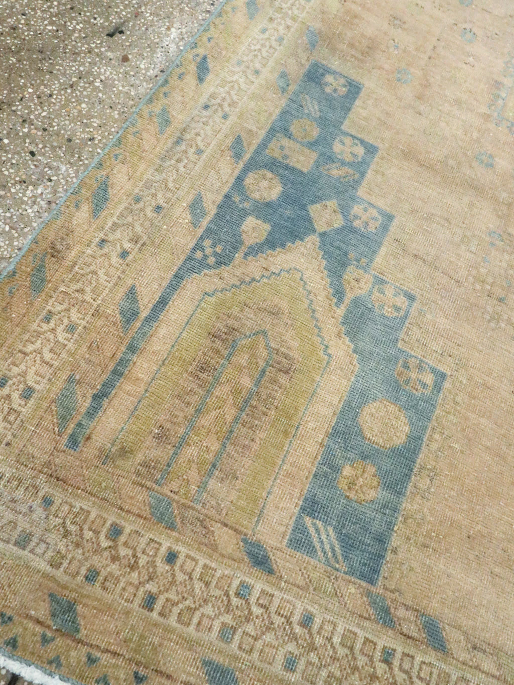 Vintage Persian Afshar Rug, No.28605 - Staging