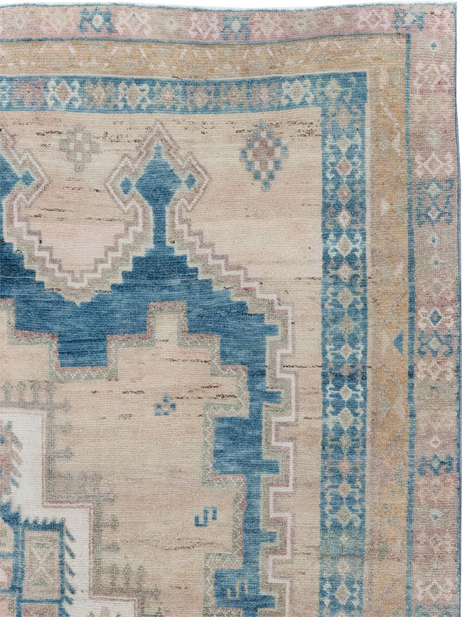 Vintage Persian Afshar Tribal Accent Rug, No.28649 - Staging