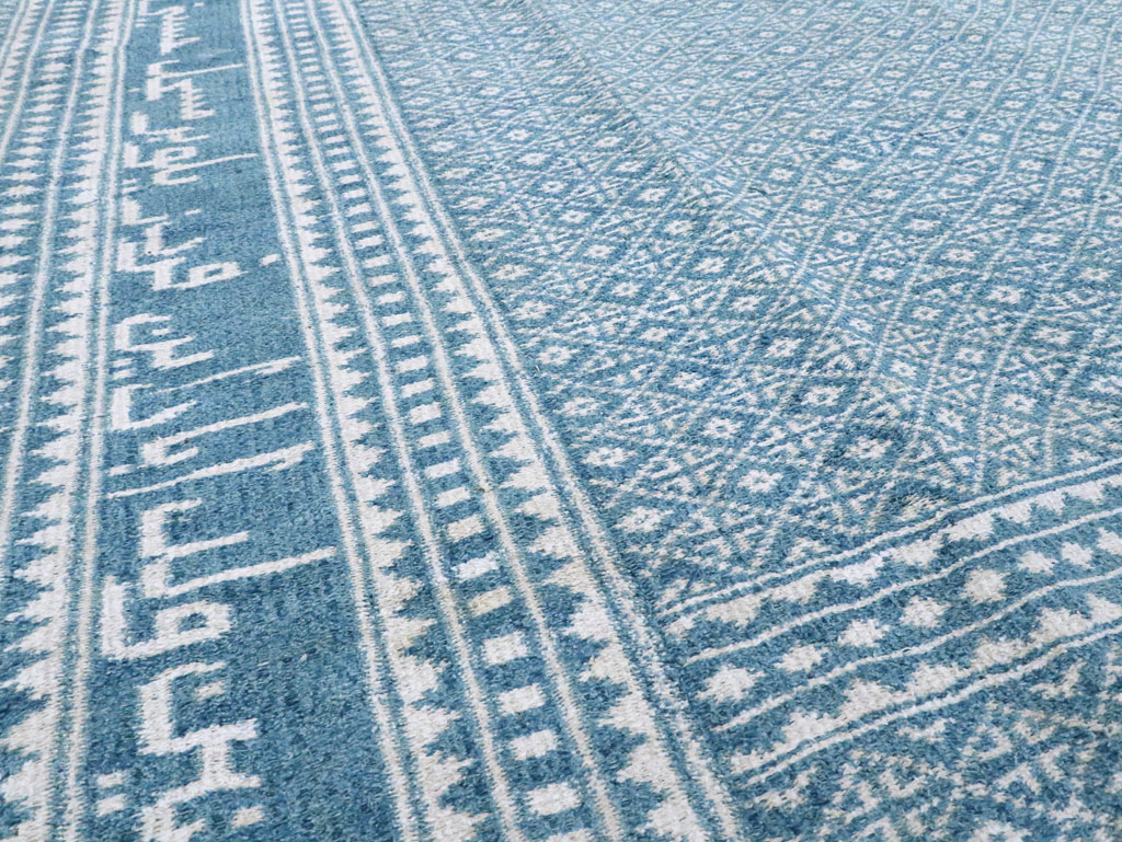 Vintage Persian Flatweave Room Size Carpet, No.28744 - Staging