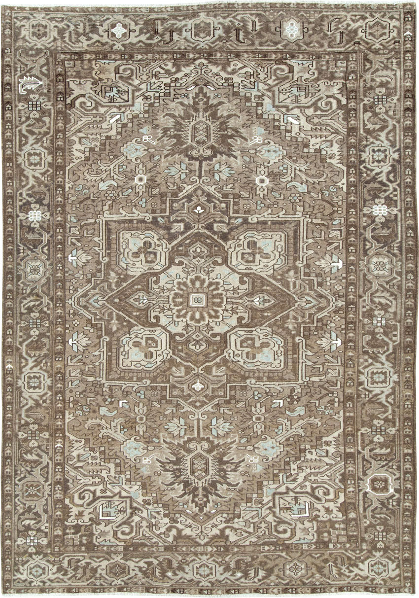 Vintage Persian Heriz Carpet, No.28750 - Staging