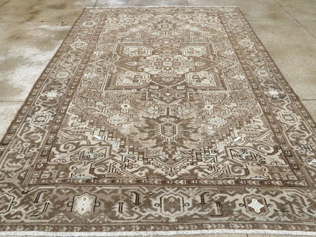 Vintage Persian Heriz Carpet, No.28750 - Staging