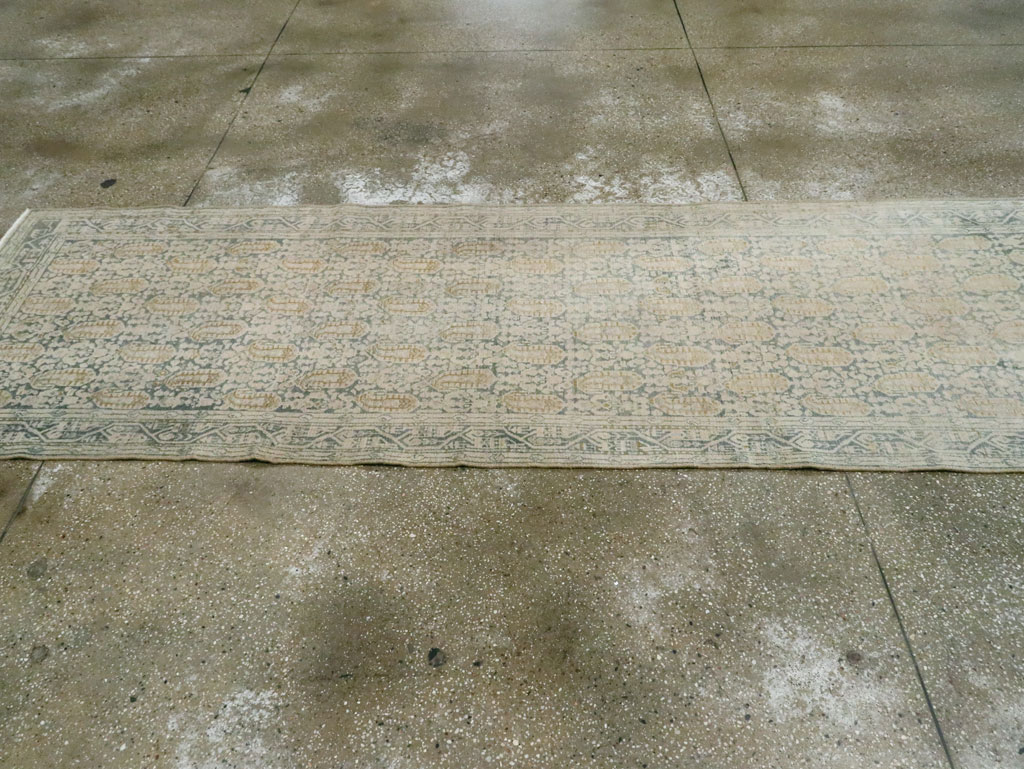 Antique Persian Malayer Runner (Pair: 2 of 2), No.28769 - Staging