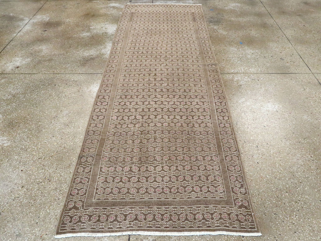 Vintage Persian Serab Runner, No.28803 - Staging
