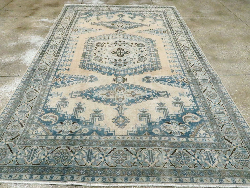 Vintage Persian Veece Accent Carpet, No.28843 - Staging