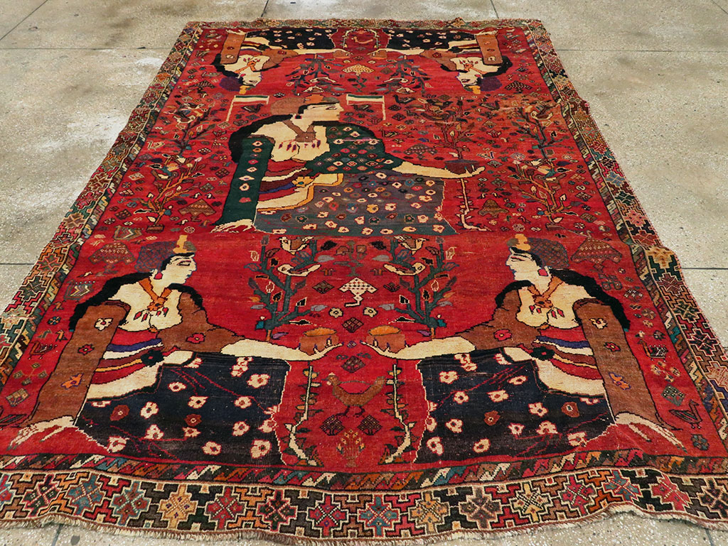 Vintage Persian Shiraz Pictorial Accent Carpet, No.28873 - Staging