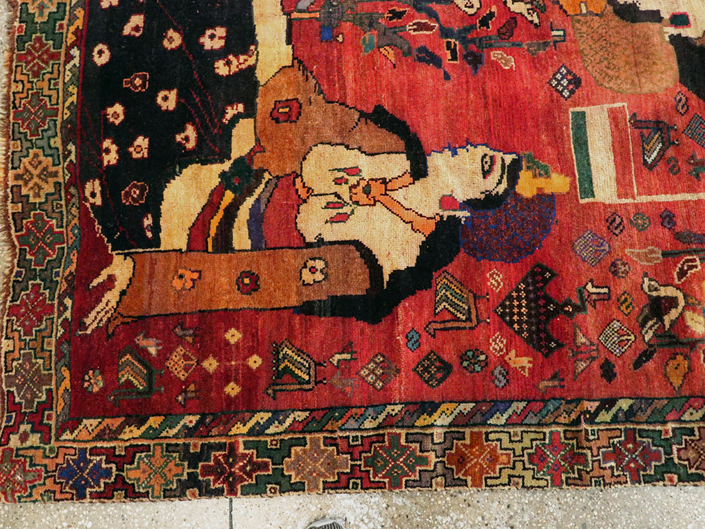Vintage Persian Shiraz Pictorial Accent Carpet, No.28873 - Staging